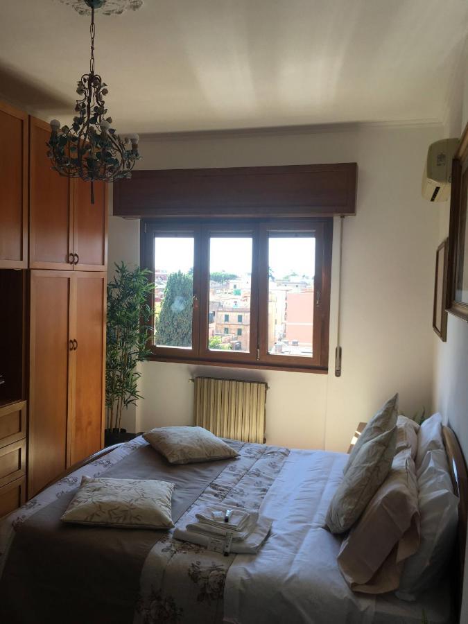 Apartamento Panoramic And Bright Penthouse Is Waiting For You Roma Exterior foto