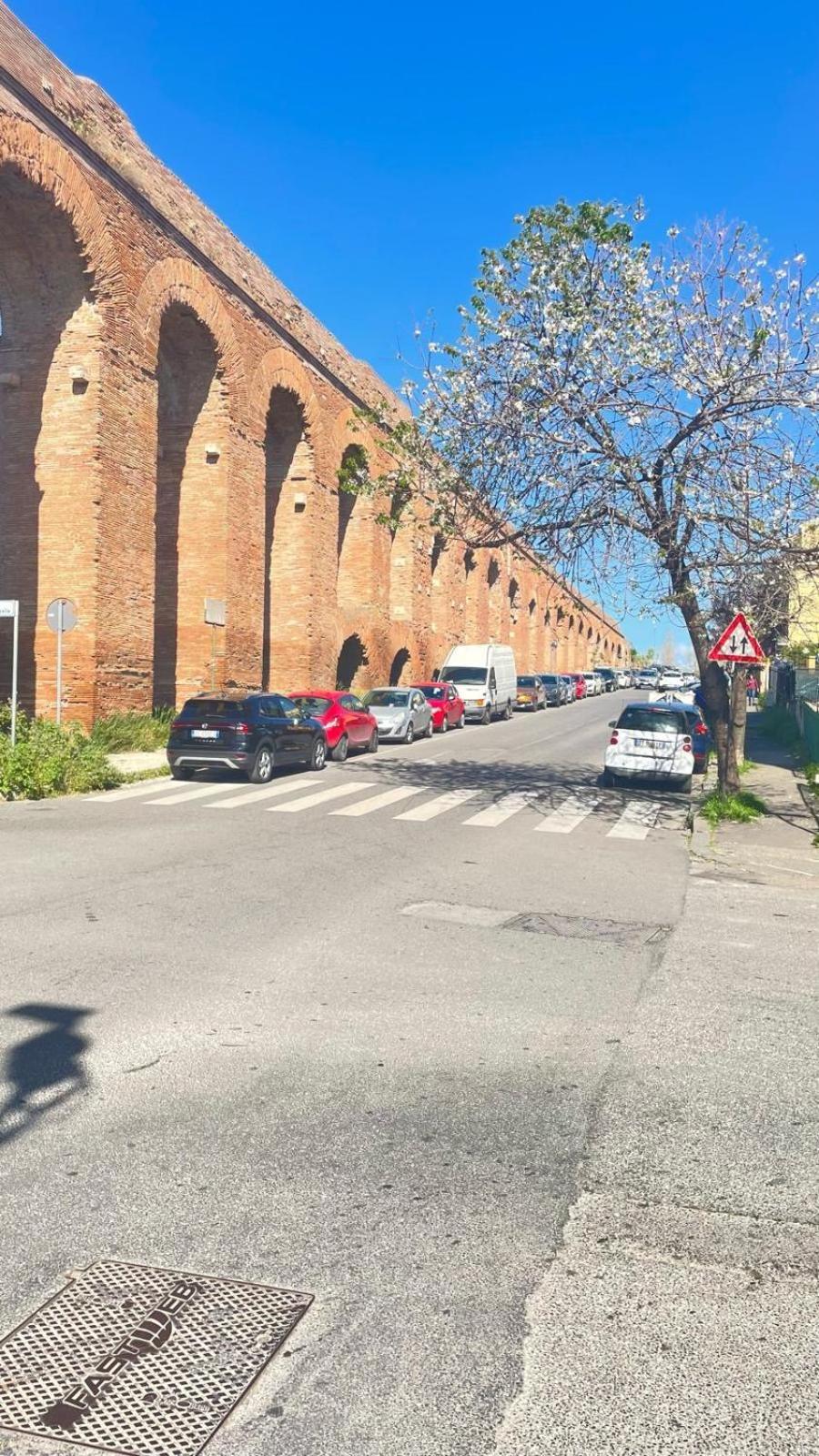 Apartamento Panoramic And Bright Penthouse Is Waiting For You Roma Exterior foto